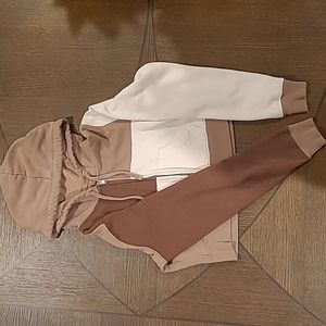 Hollister cropped color block zip up sweatshirt size medium brown